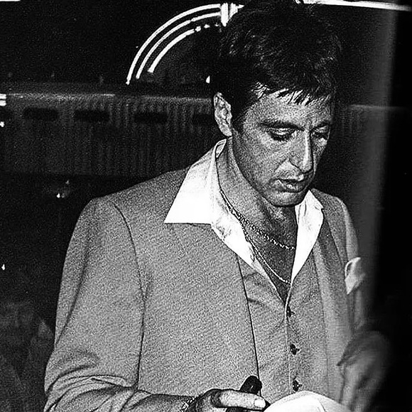 Meet your Posher, Kiyear - Picture 1 of 1